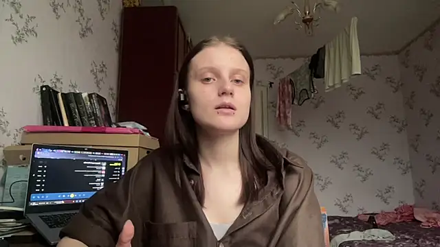 SofiaOops_1 – Naživo XXX chat