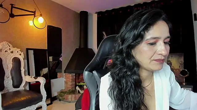 XXX chat uživo modela Vicky_Angeel