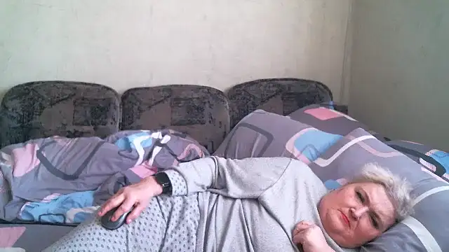 Lana555 লাইভ XXX চ্যাট
