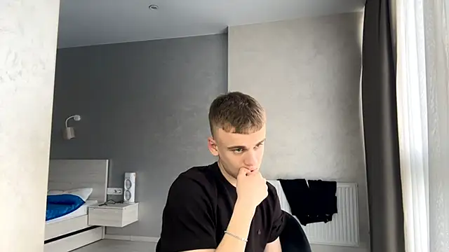 SoloFury – Live XXX-chat