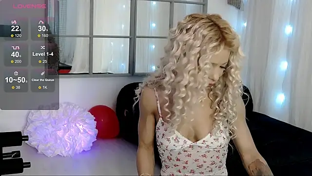 SarahRaynex's Live XXX Chat