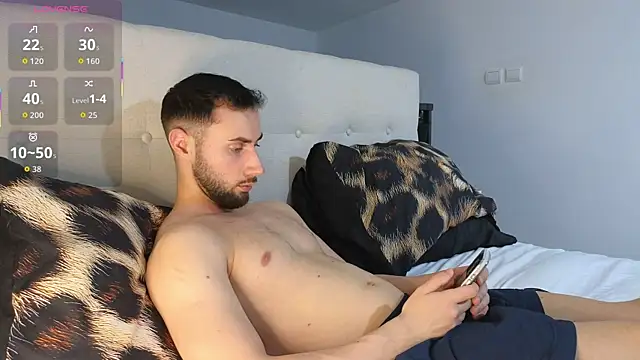 แชท XXX สดของ RyanStorm_