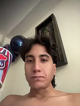 EsmeraldaNaim's Live XXX Chat