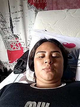 sexy-latin10's Webcam Show