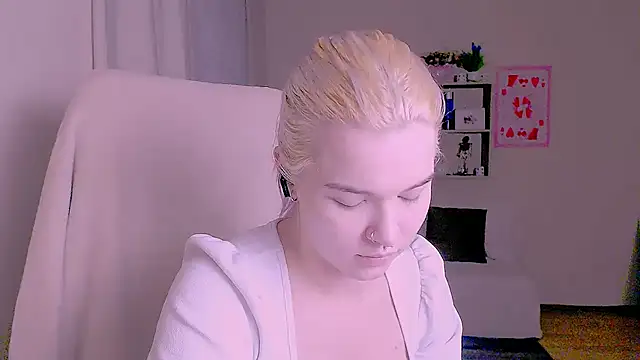 Czat XXX na żywo – Hot_Blonda