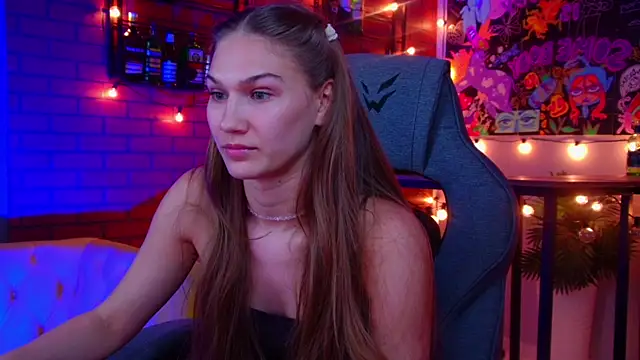 Czat XXX na żywo – Sweet_Emilya
