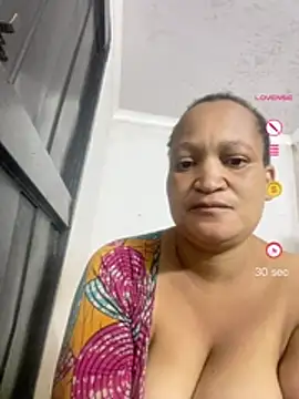 Chat XXX Live XHotJuicyBootyXX