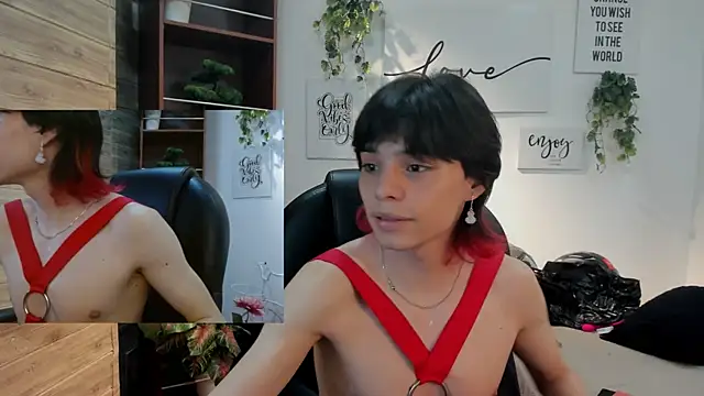 coby_cum: διαδικτυακό σόου στην κάμερα