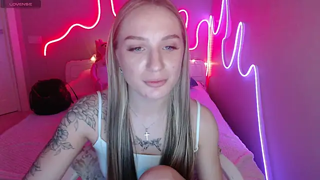 Chat +18 de MirrraMisss ao vivo