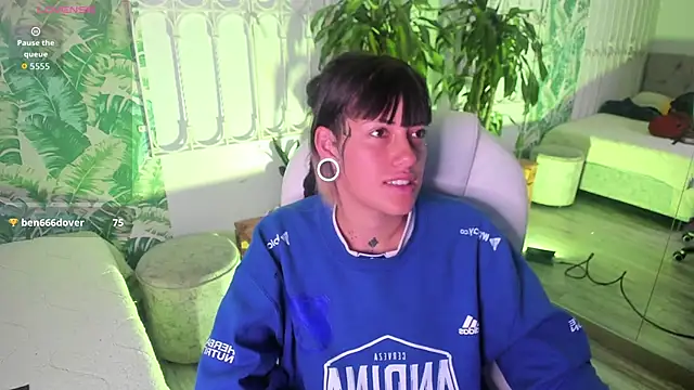 _sharlotte777 Live XXX-Chat