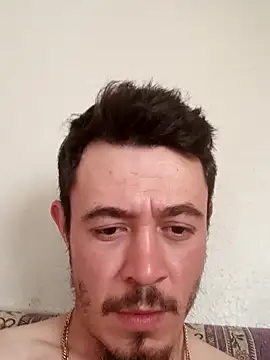 Paploesco026 Show Webcam