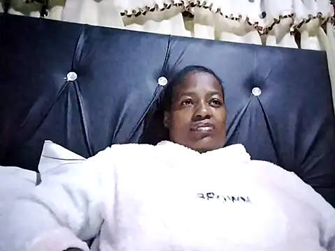 sexylira Webcam-Show
