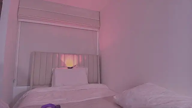 ArianaReynoldss Live XXX-chat