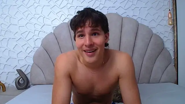 Онлайн чат XXX SEXYBOY_VC