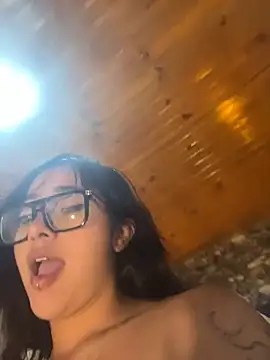 Živý XXX chat Amy_channel