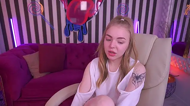 EmilySunshineS 라이브 XXX 채팅