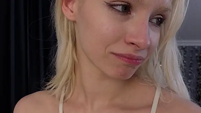 عرض كام Naomi_Demio