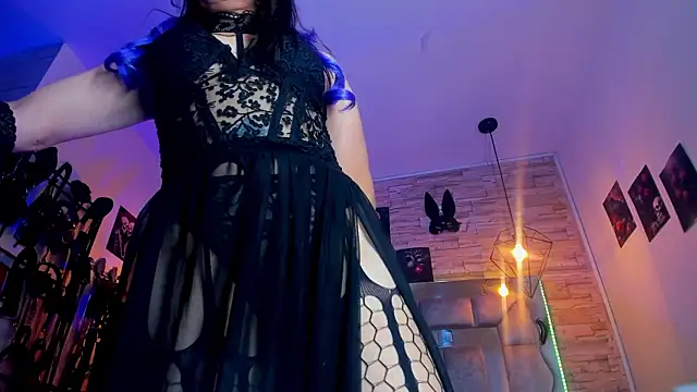 Chat XXX en directo de Evangelinejoness_