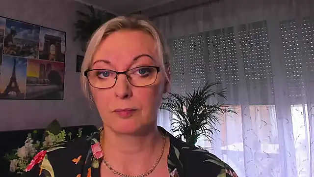 vanessa_chat Adlı Modelin Web Kamerası Şovu