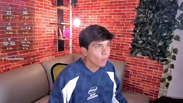 XXX chat uživo modela Thiago_Kozak