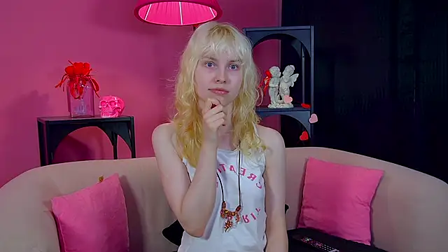 Chatroom XXX en direct de HannahHollis