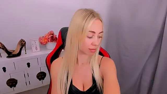 MargaritaRose Chat XXX in diretta