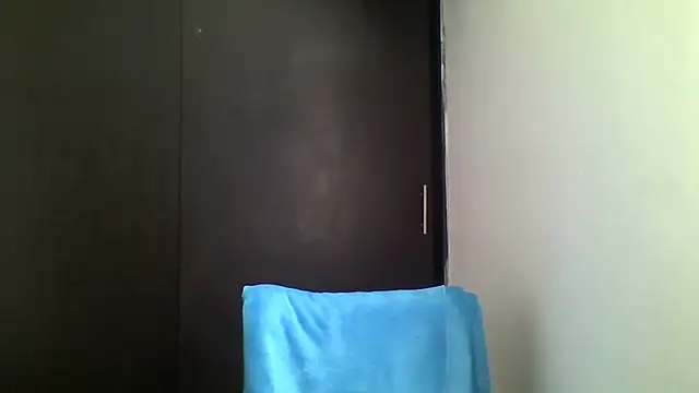 Latinos_2001 라이브 XXX 채팅
