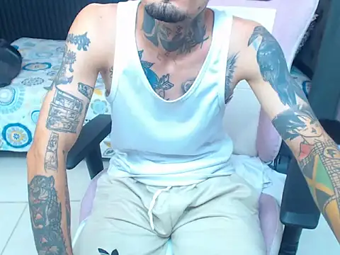 Živý XXX chat Boy_tatto77
