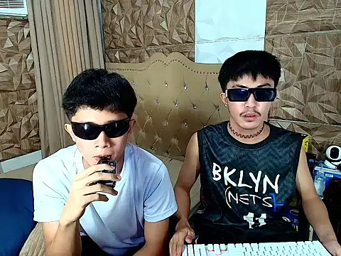 Chat XXX Live roberthugecock