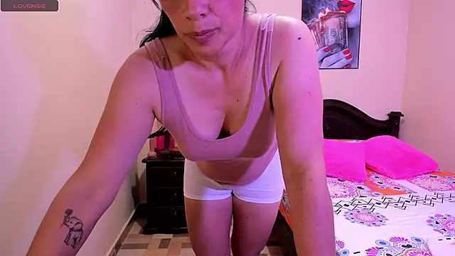 sara_florez12 Chat XXX in diretta