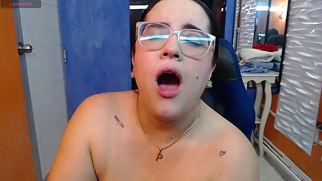 Sofiia_davis23 Chat XXX live