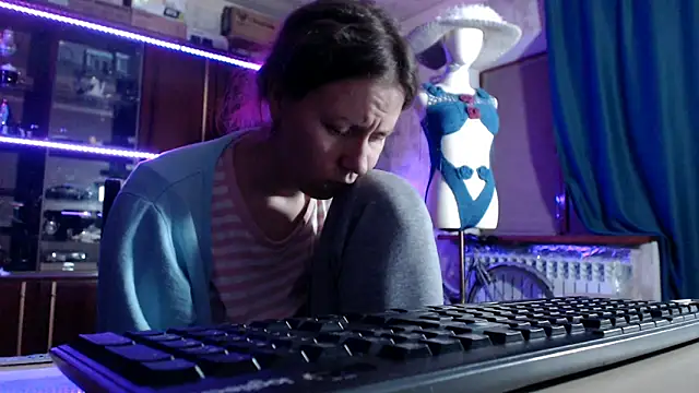 pa1e_pr1ncess Chat XXX live
