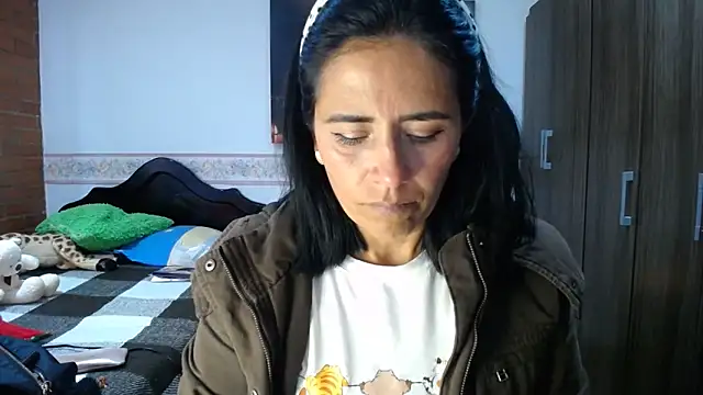 sharoon_cheerry Chat XXX live