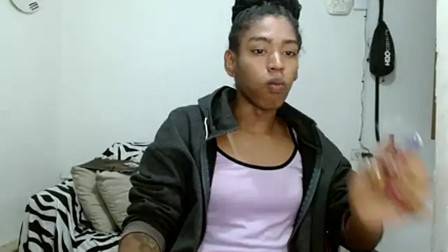 Webkamerová show angelamarie1