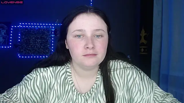 Light_Luna Chat XXX in diretta