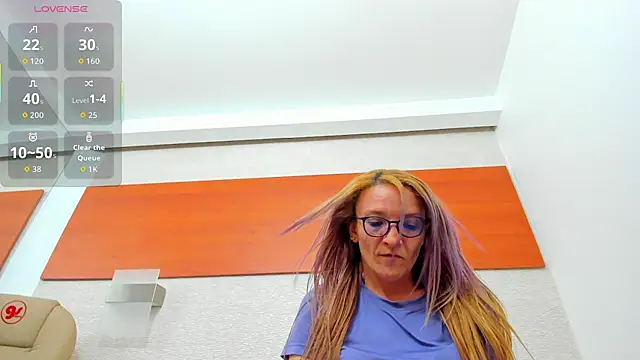 Chat +18 de maddy_cartter ao vivo