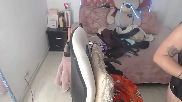 patty_squirt_'s Live XXX Chat