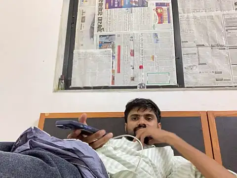 BBC_HORNY_GUJJUのライブXXXチャット