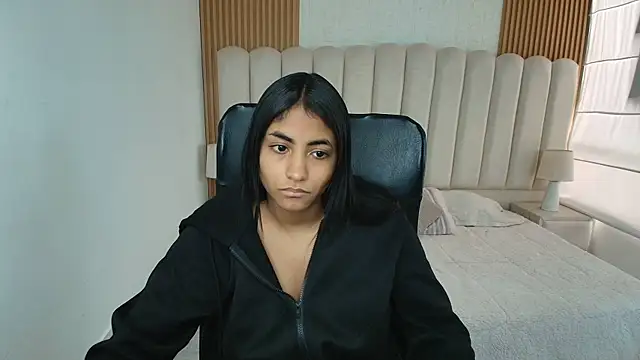 دردشة shaneelle الجنسية المباشرة