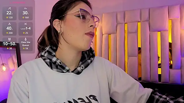 Chat +18 de moon_winy ao vivo