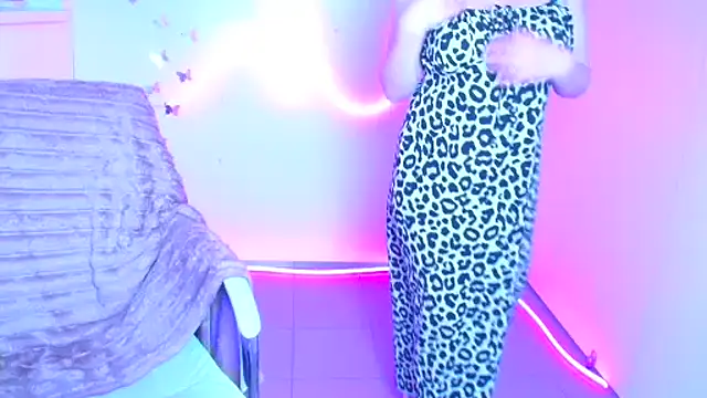 Amanda_Swannn 现场XXX聊天