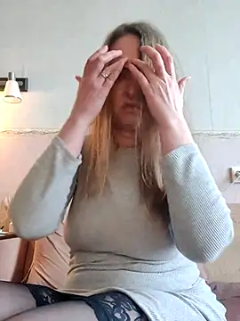 دردشة Evelina_cute الجنسية المباشرة