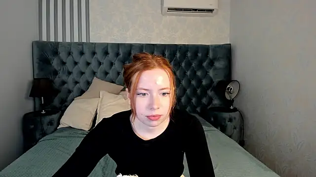 OhMyStellan Live XXX chat