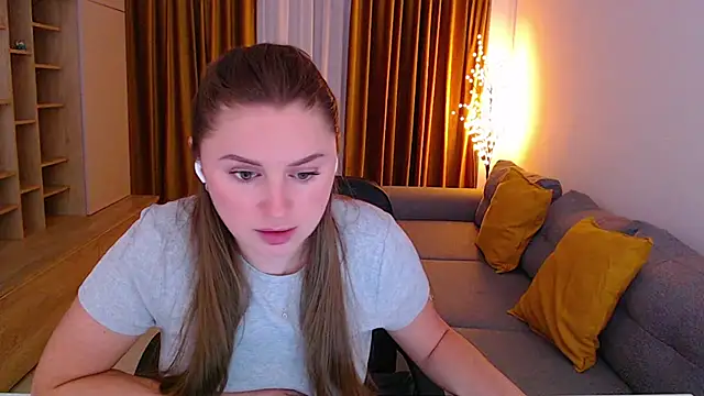 mia_bloomy's Live XXX Chat