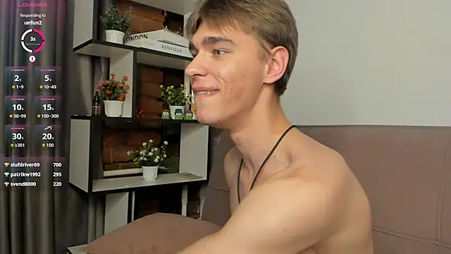 Shadow_blink Live XXX-Chat