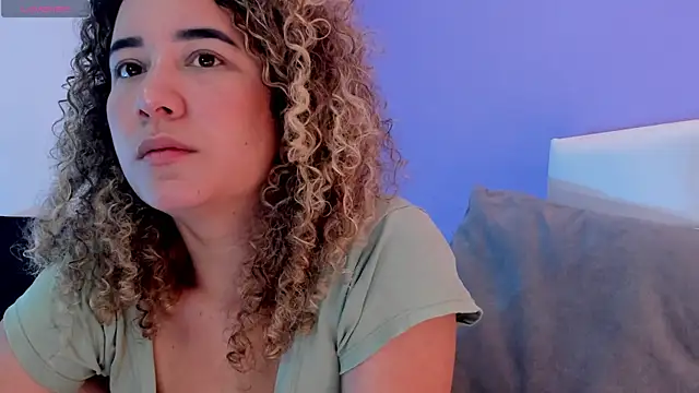 Chat +18 de Charlotte11-11 ao vivo
