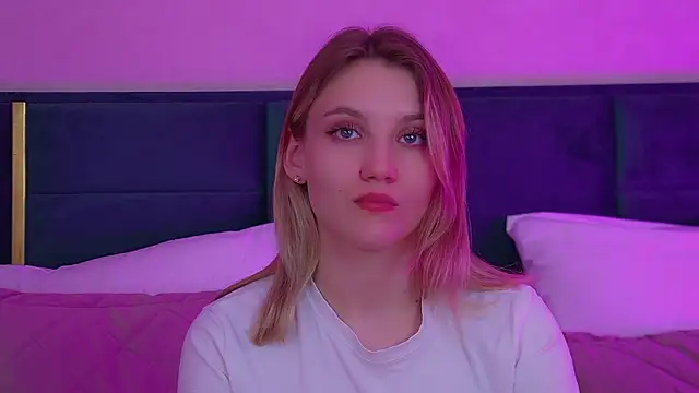 Chat +18 de StacyEvances ao vivo