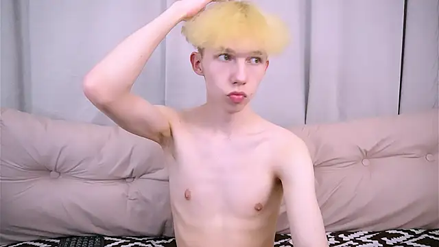 XXX chat uživo modela Evans_Mark