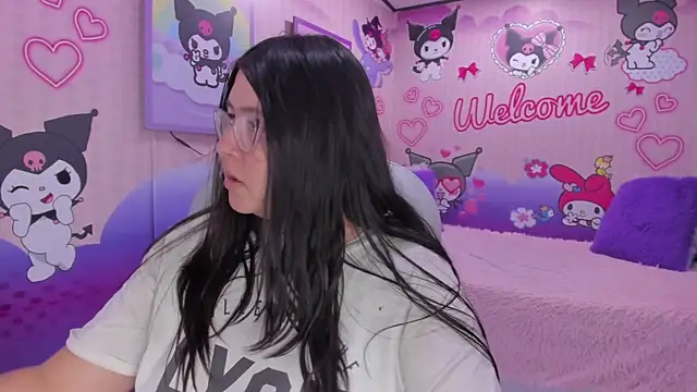 Dulce_meow Adlı Modelin Canlı XXX Sohbeti
