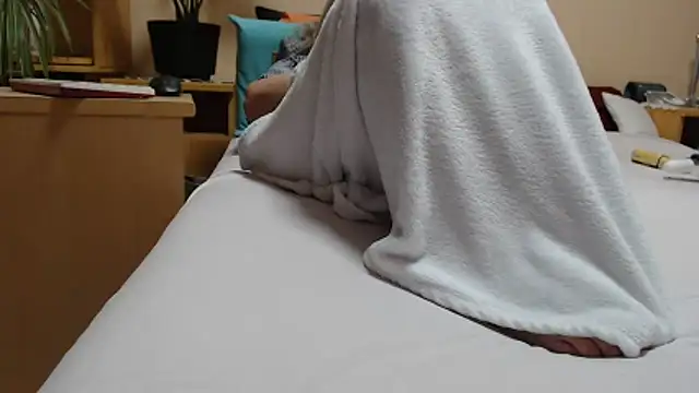 XXX chat uživo modela Dorina